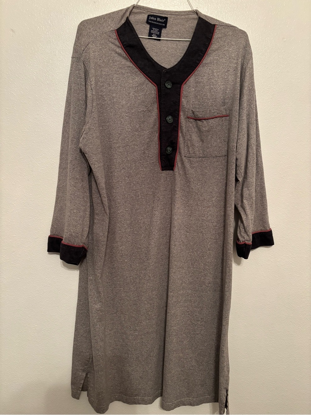 Men’s John Blair cotton sleep shirt M/L